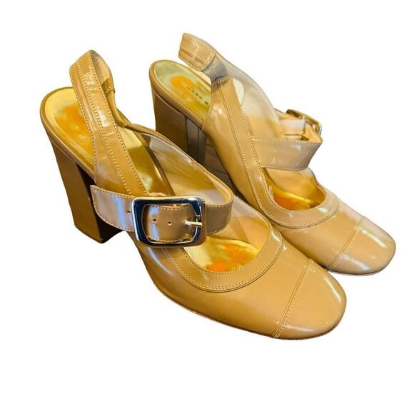 Marc Jacobs Tan Heels - Picture 1 of 11